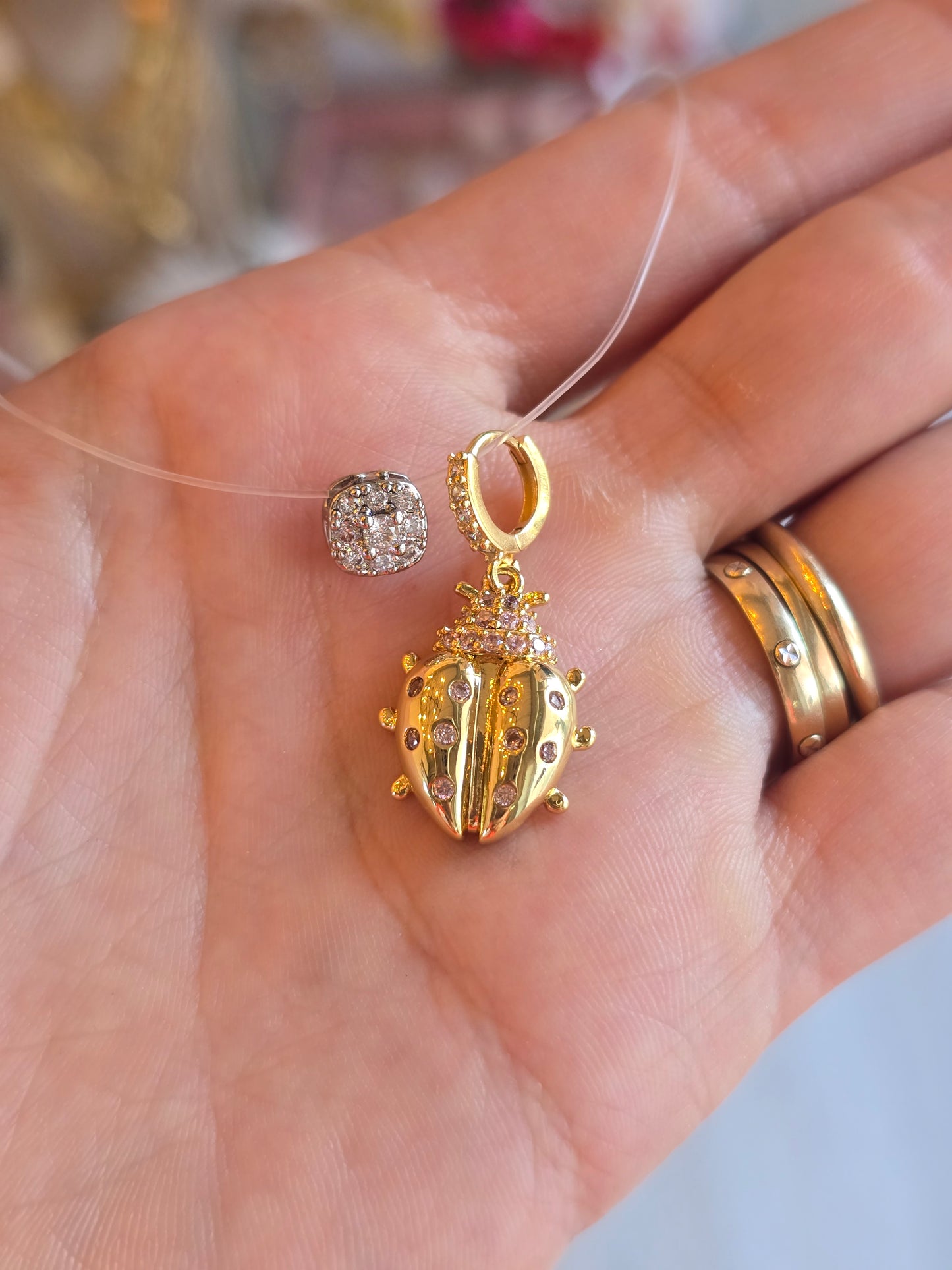 LADY B Necklace
