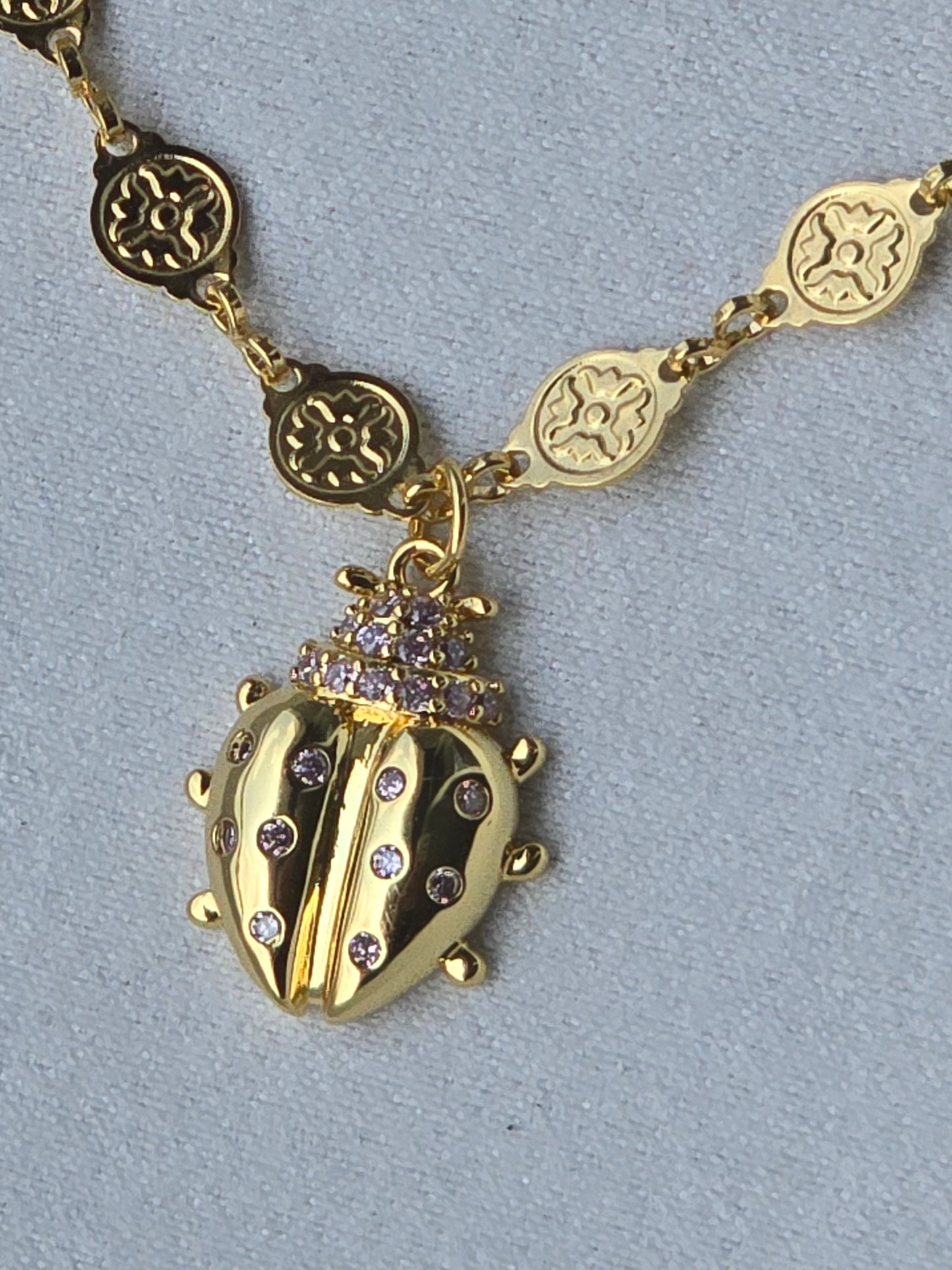 Let's fly away Necklace