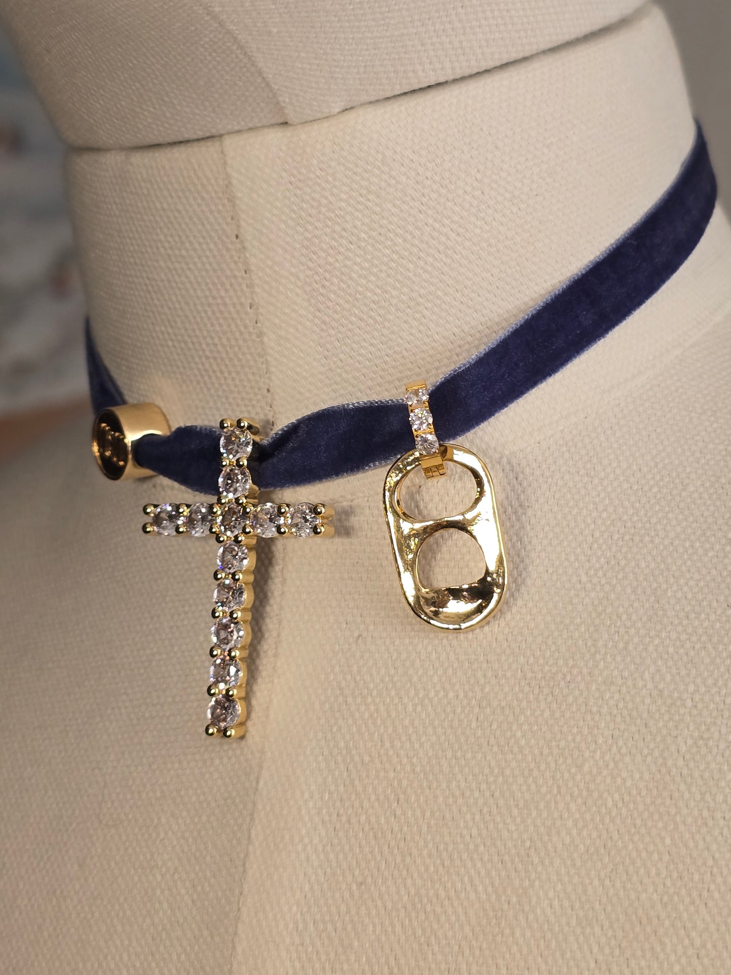YIZUS CHRIST! Choker