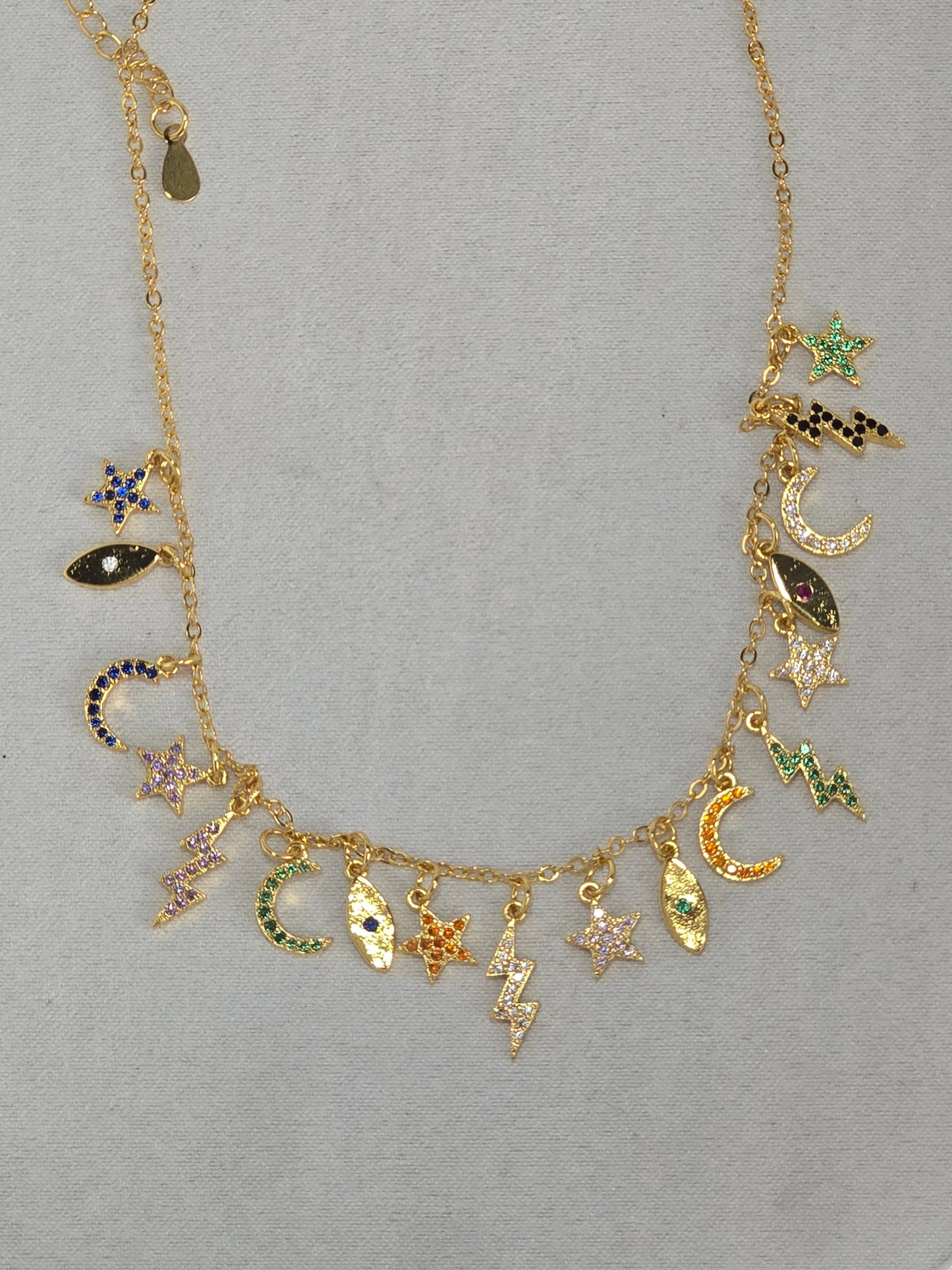 RAYOS Y CENTELLAS Necklace