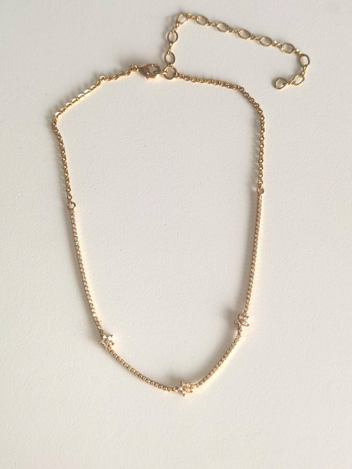 FLOWER DIAMONDS CHOKER