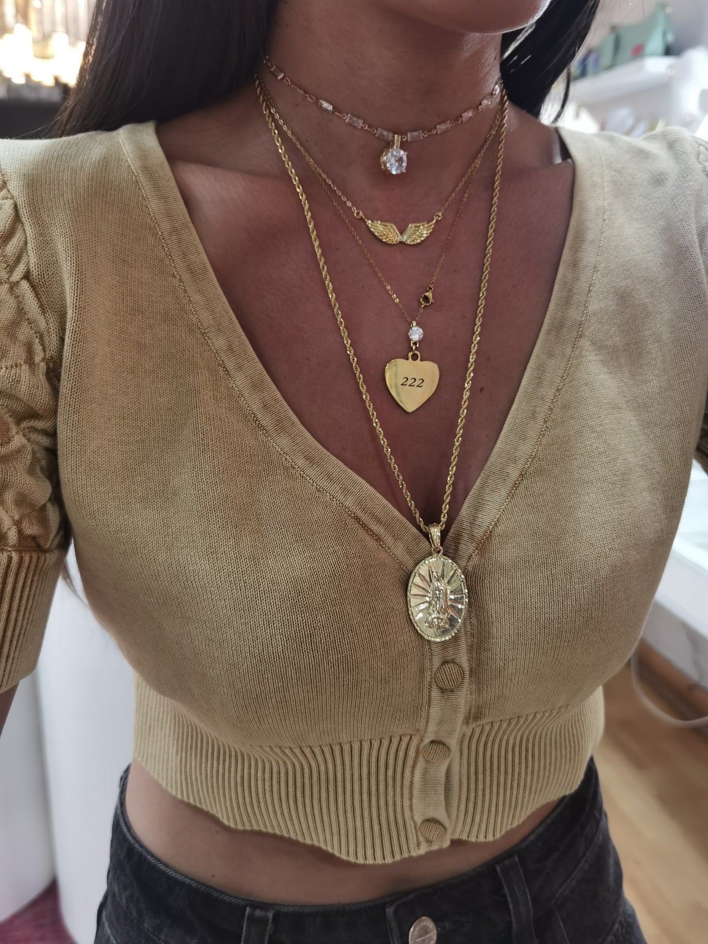 Collar 222