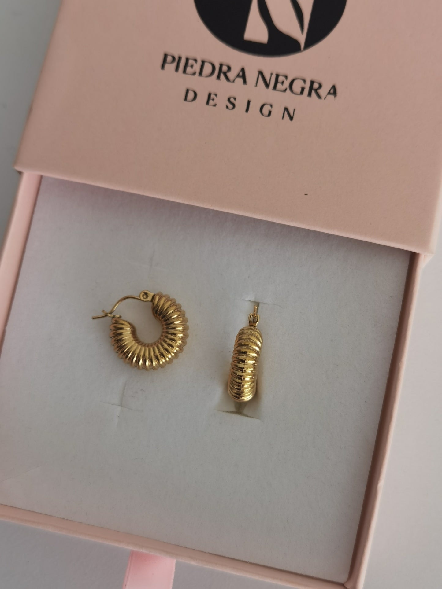 CARACOLA SMALL HOOPS (par arracadas)
