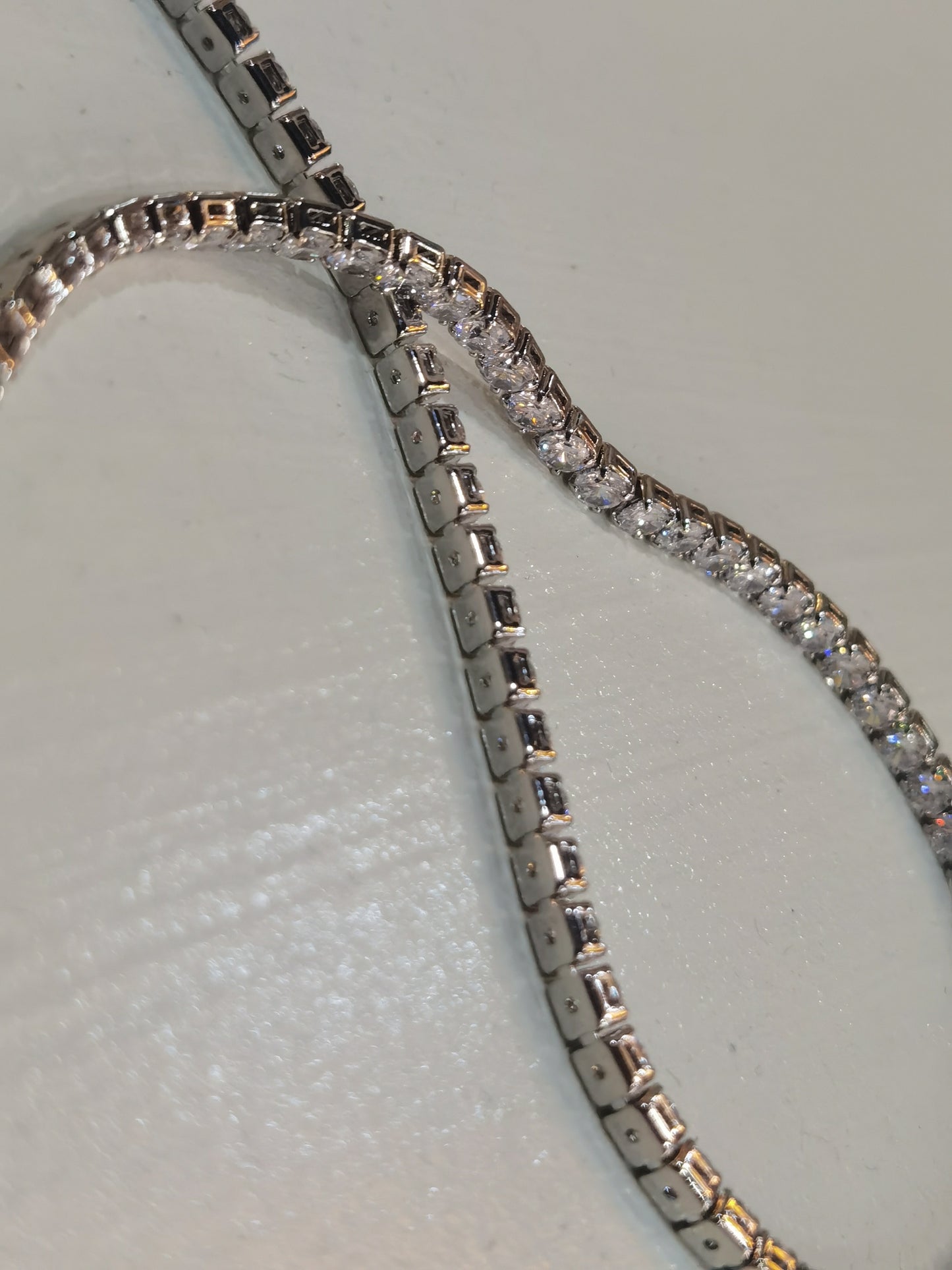 TENNIS MEDIUM SILVER