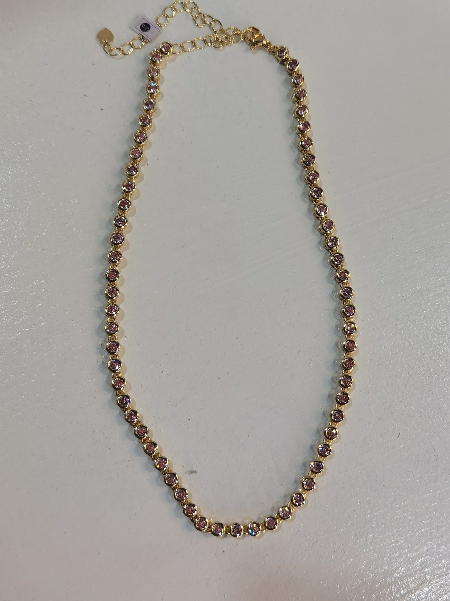 BUBBLE GUM DIAMONDS NECKLACE