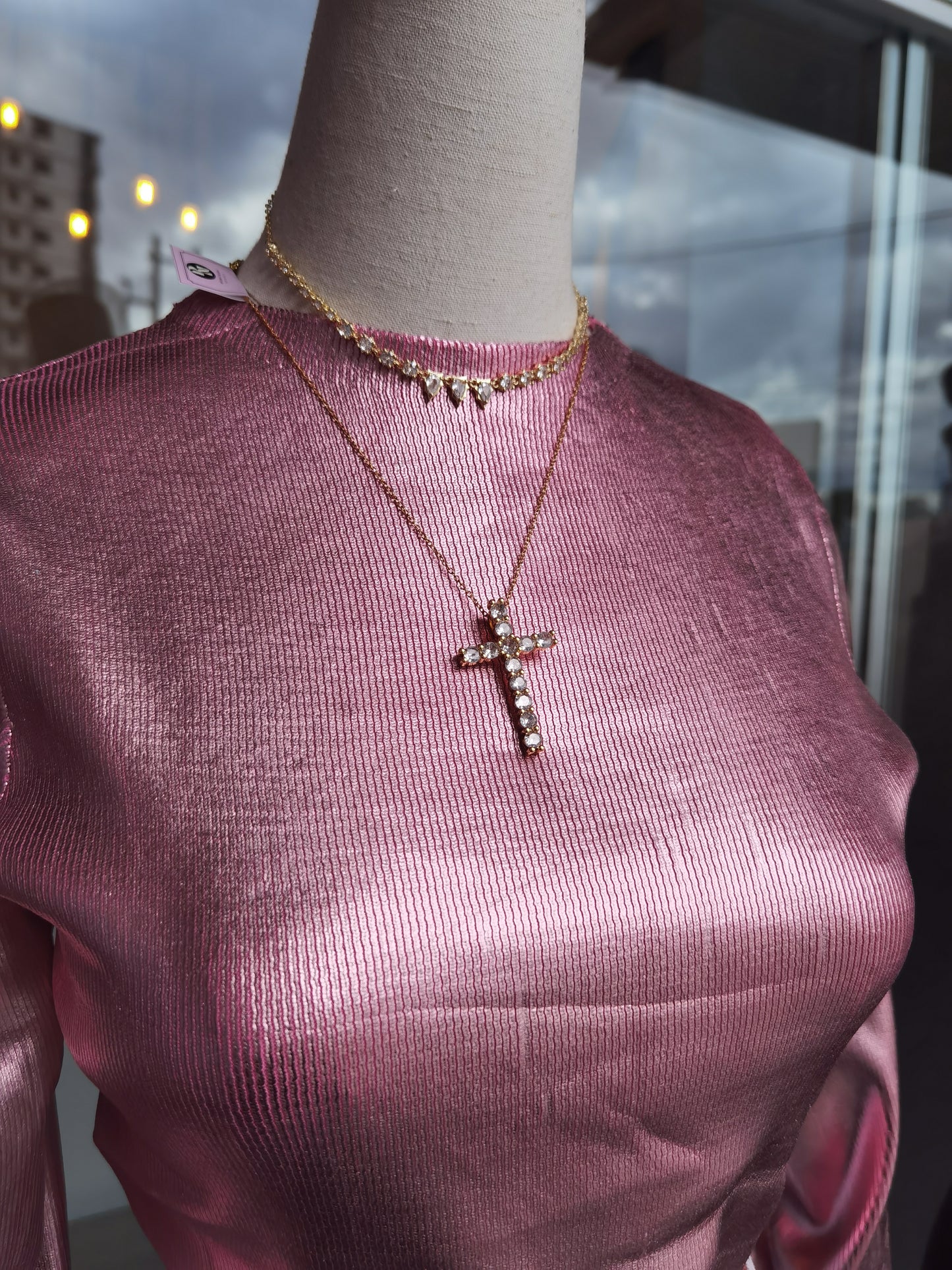 FANCY CROSS NECKLACE