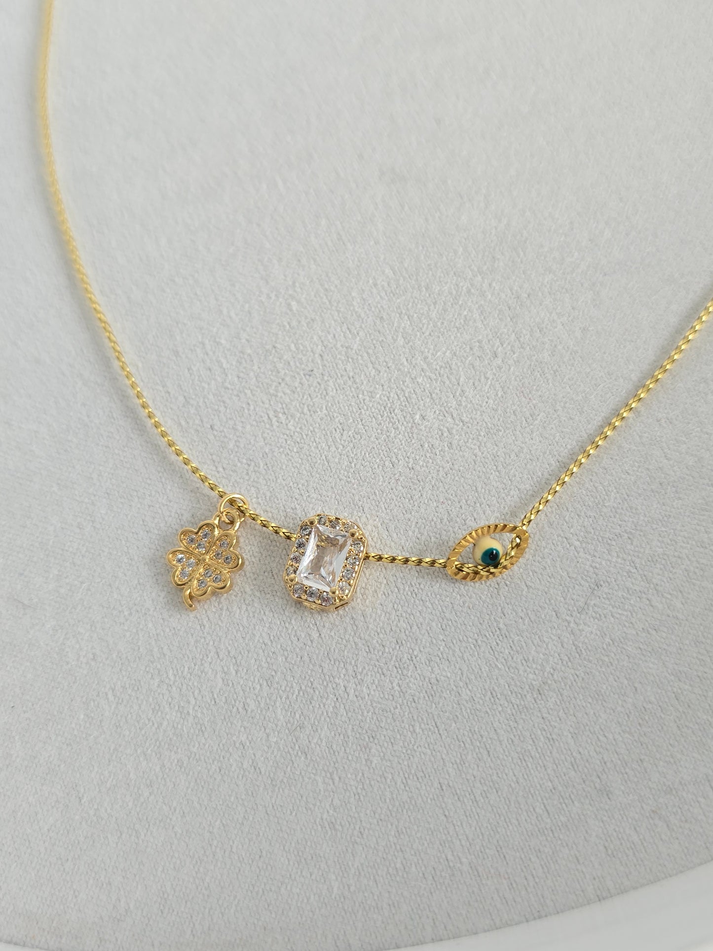 MINI LUCKY NECKLACE