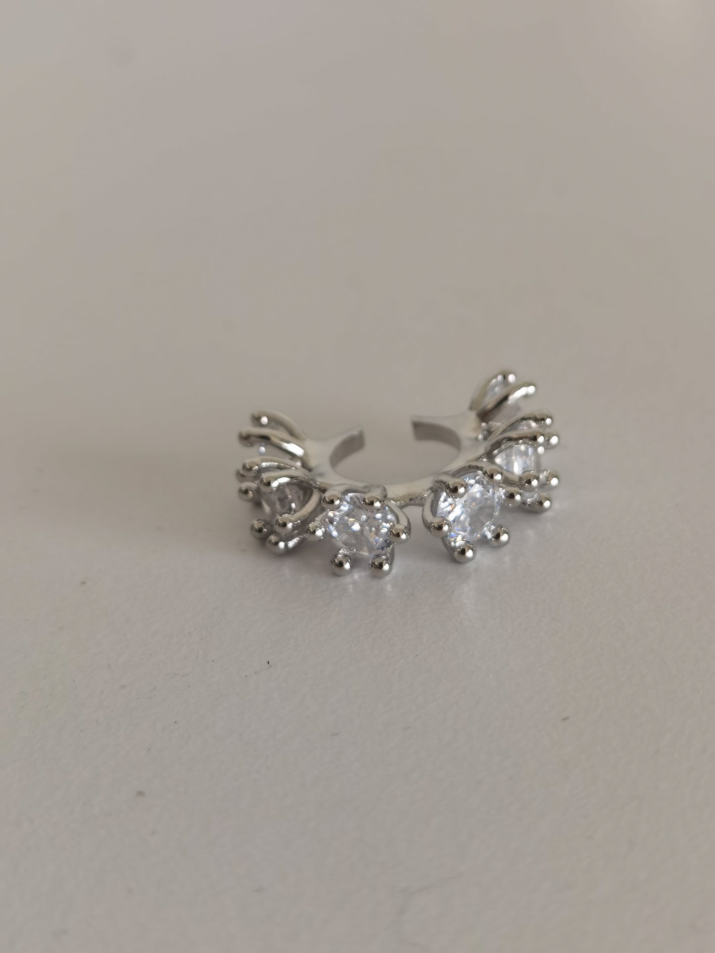 NEW YORK Ear Cuff