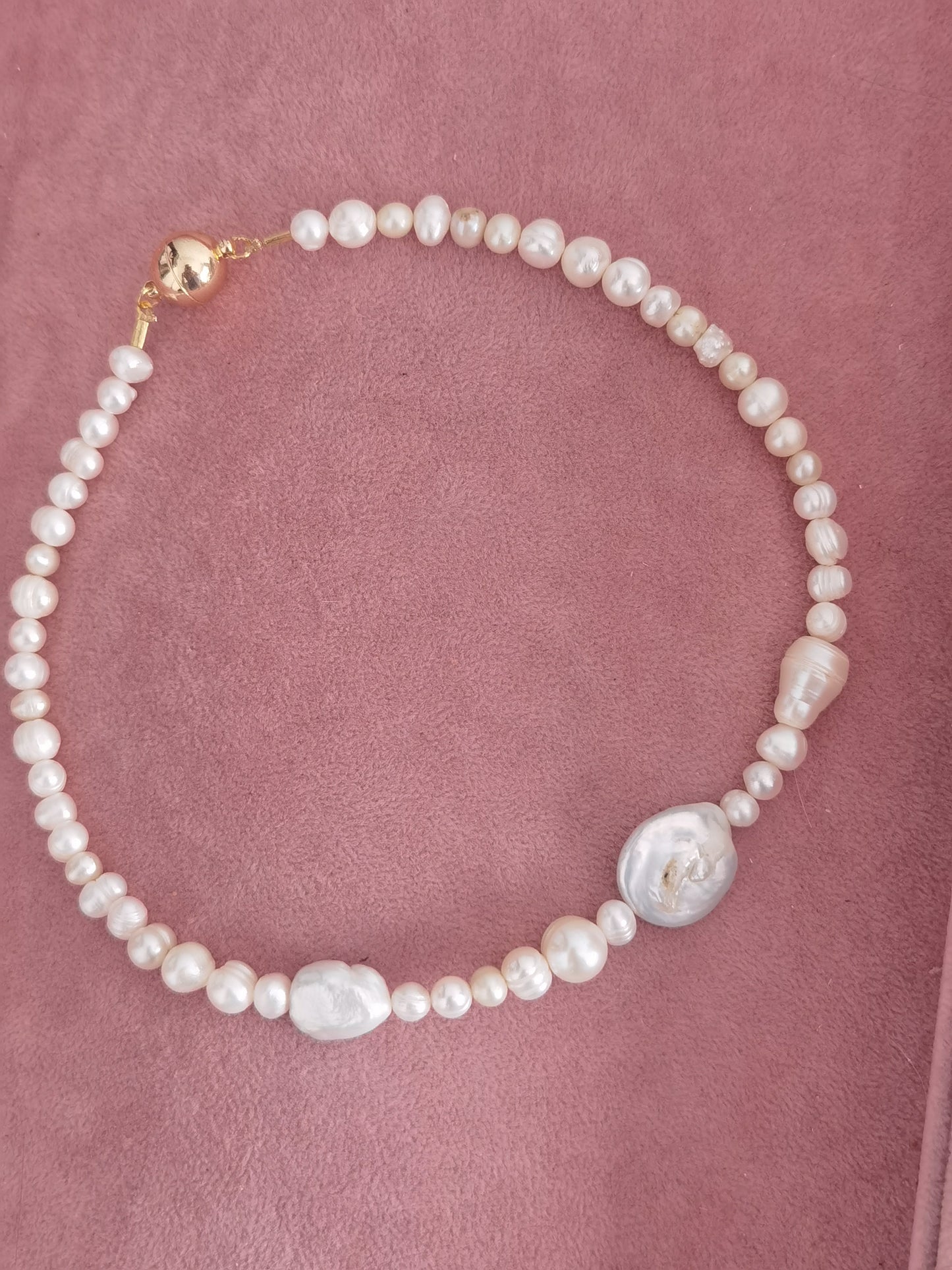 GOOD LIFE PEARLS NECKLACE