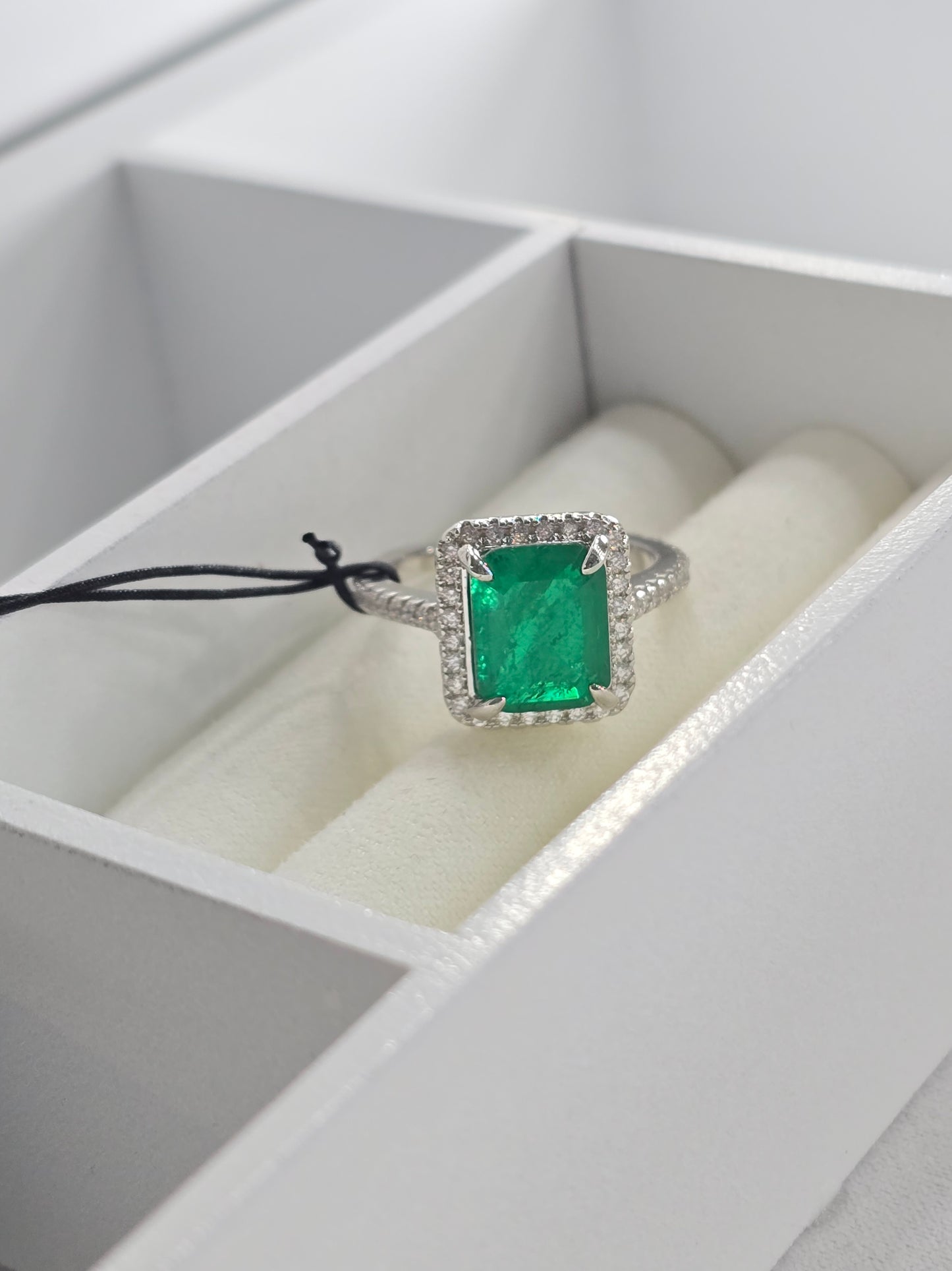 EMERALD DREAM Ring