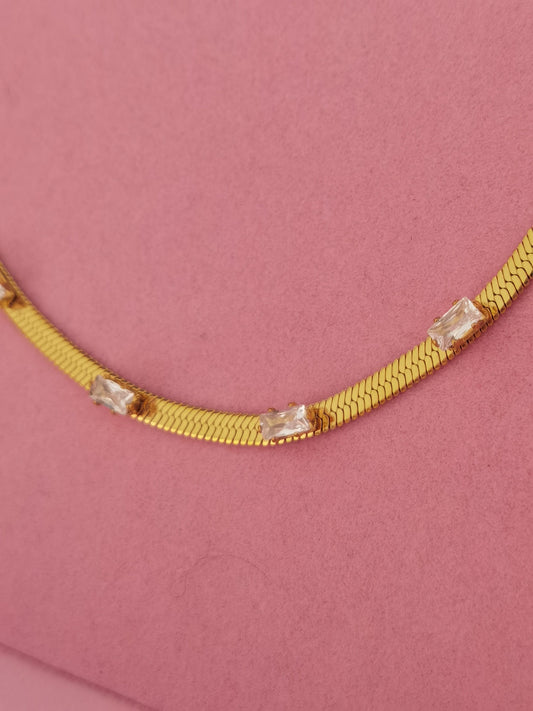SNAKE DIAMONDS NECKLACE